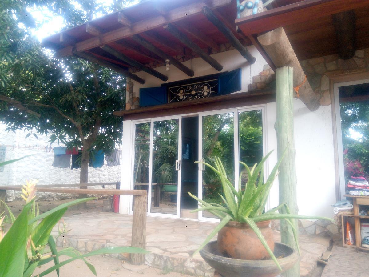 Kokrobite Garden Exteriér fotografie