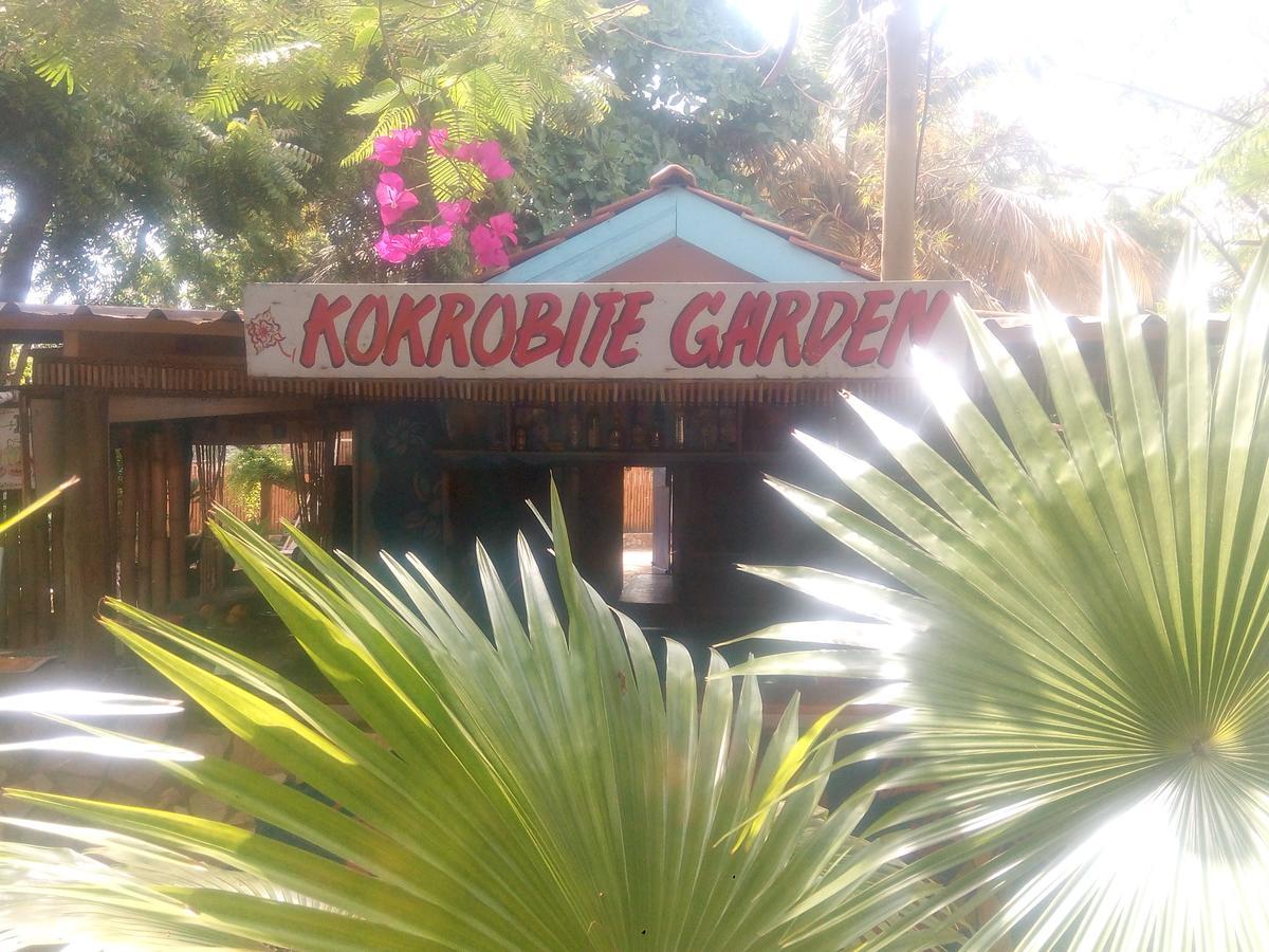 Kokrobite Garden Exteriér fotografie