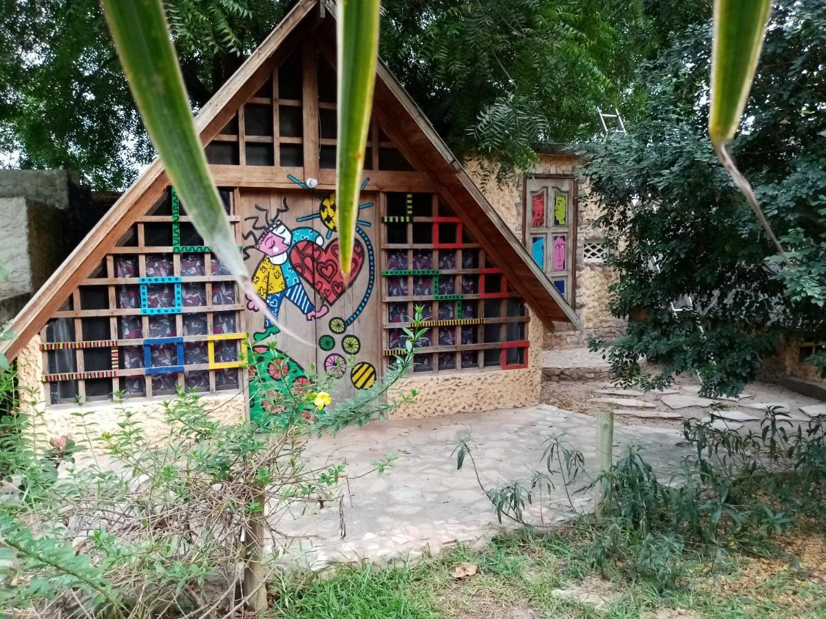Kokrobite Garden Exteriér fotografie